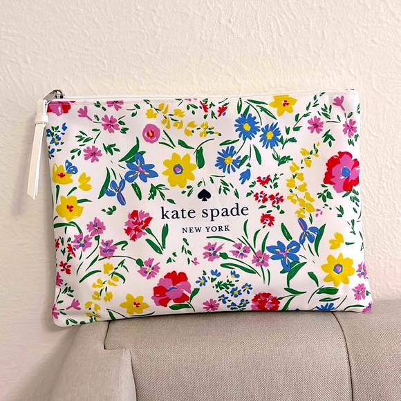 kate spade Bags Kate Spade Makeup Bag Poshmark